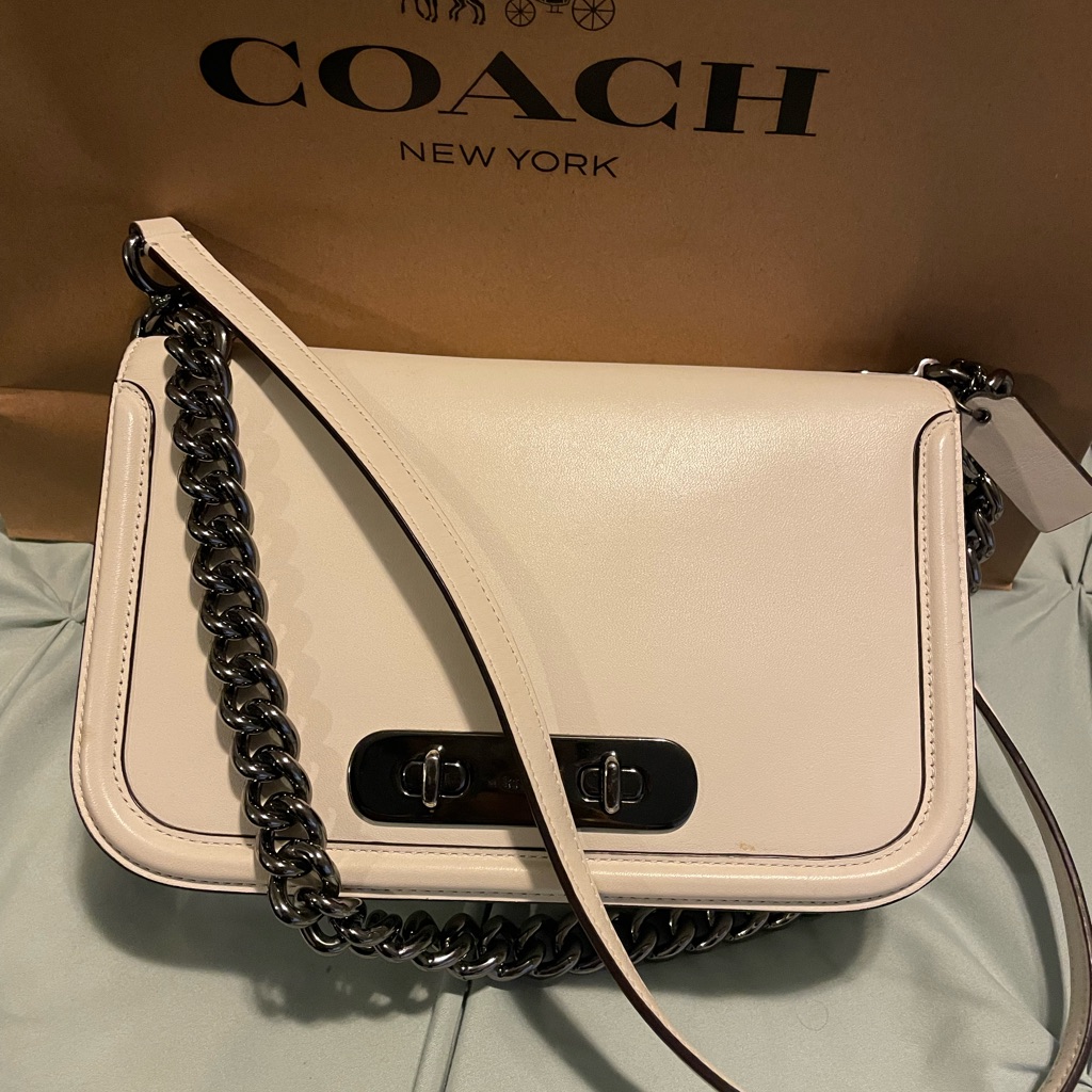 Coach Crossbody In White With Gunmetal Chain